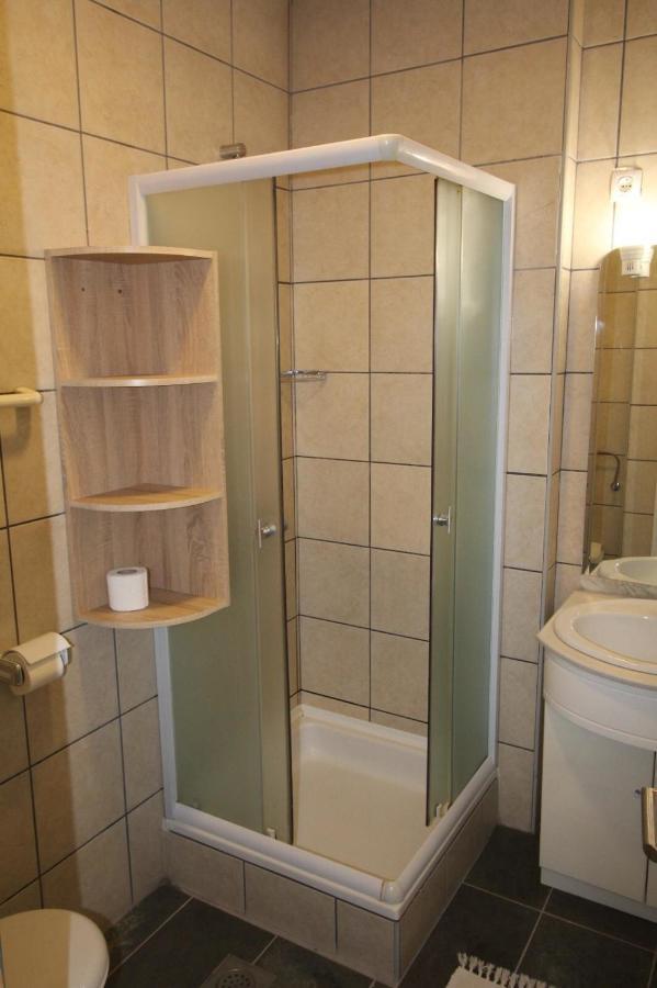 Blue Water Novalja Apartments מראה חיצוני תמונה