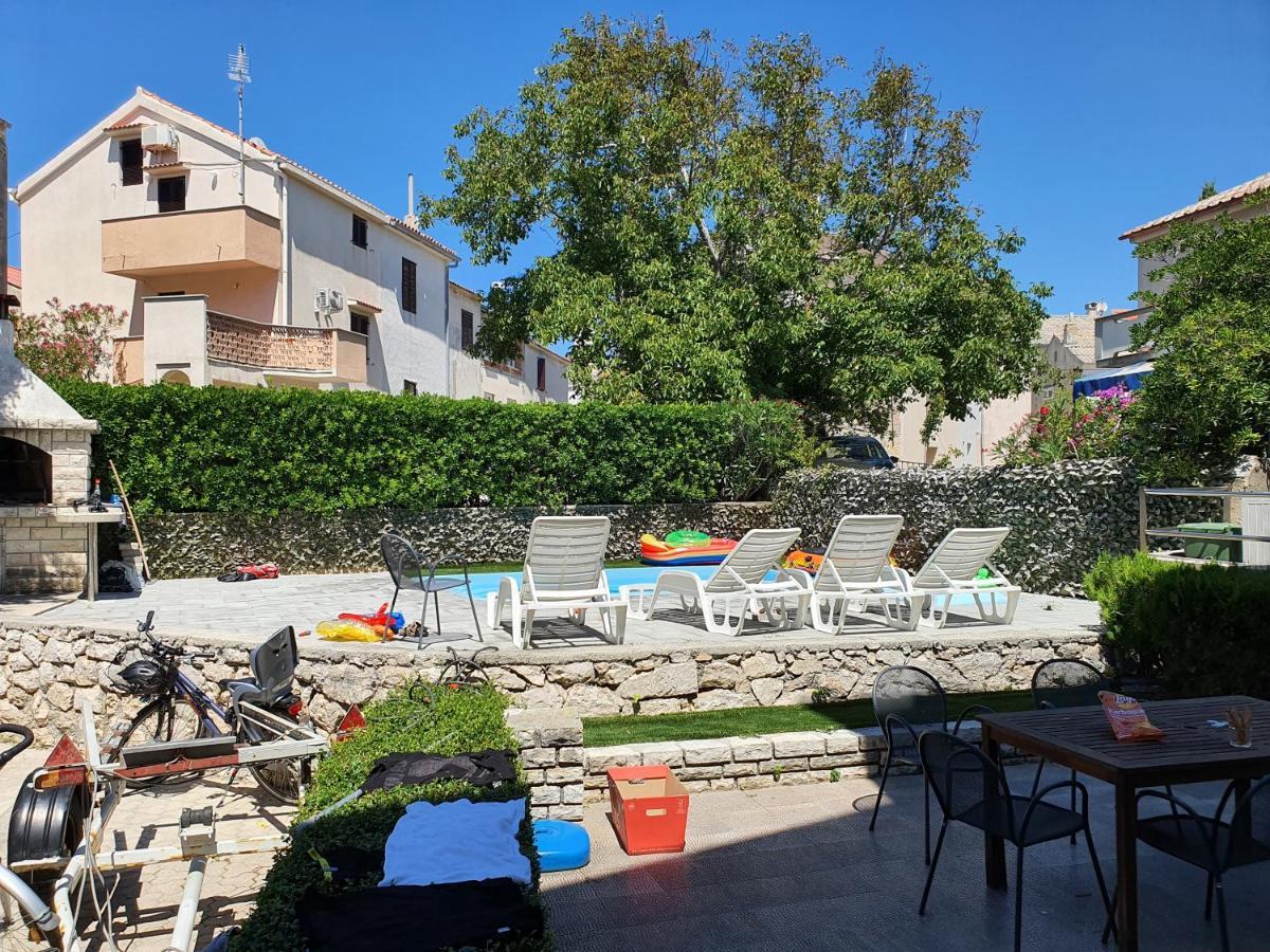 Blue Water Novalja Apartments מראה חיצוני תמונה